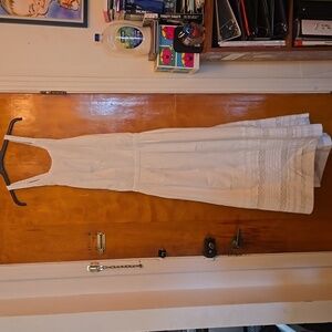 NWT GAP white halter top maxi with full skirt. Women's XXL Tall